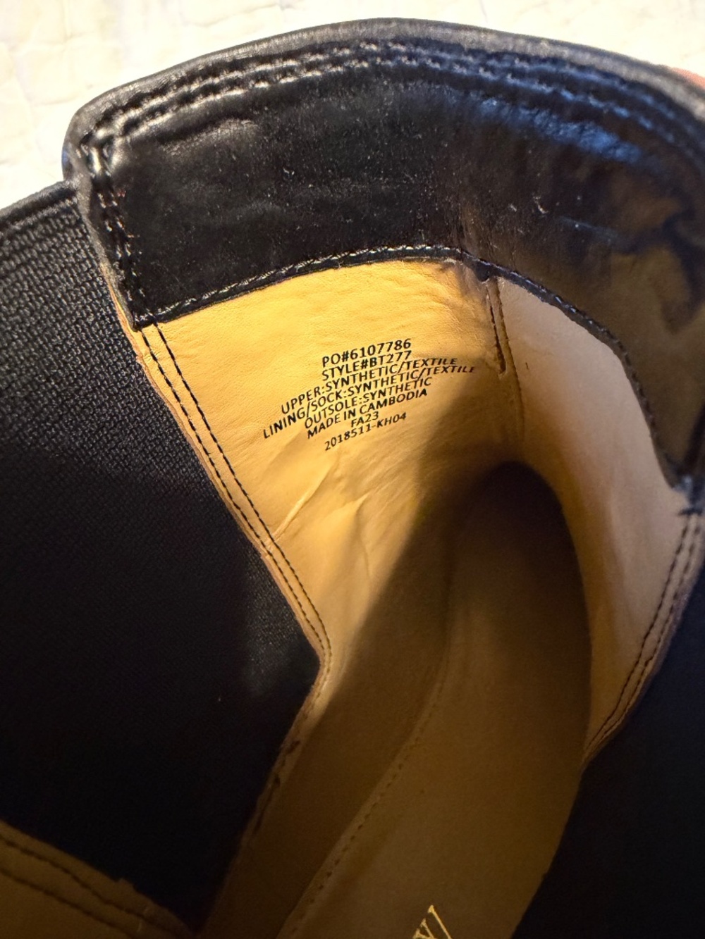 J. CREW Chelsea Boot In Vegan Leather Women’s Size 8.5 Black - Picture 8 of 11